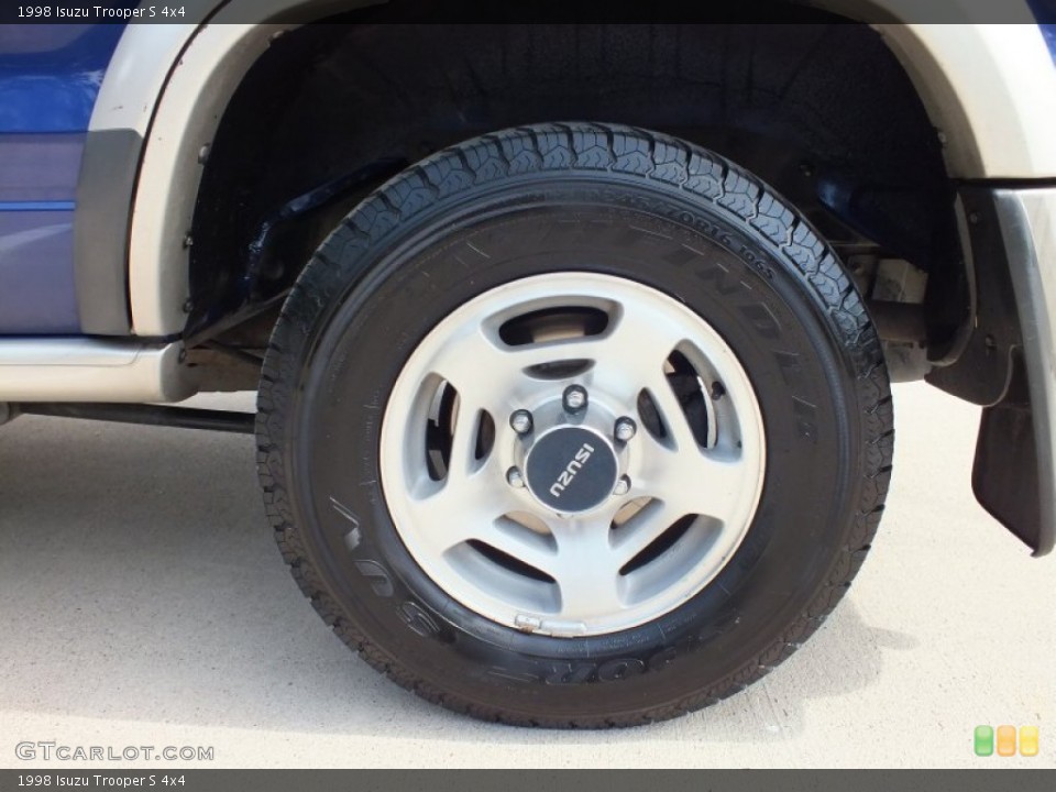 1998 Isuzu Trooper S 4x4 Wheel and Tire Photo #65861325