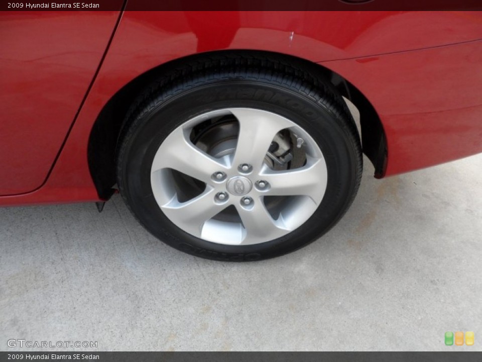 2009 Hyundai Elantra SE Sedan Wheel and Tire Photo #65898355