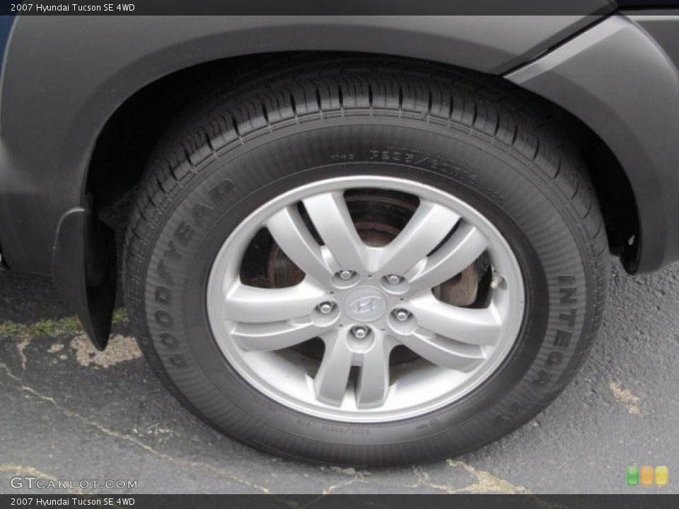 2007 Hyundai Tucson SE 4WD Wheel and Tire Photo #66109980