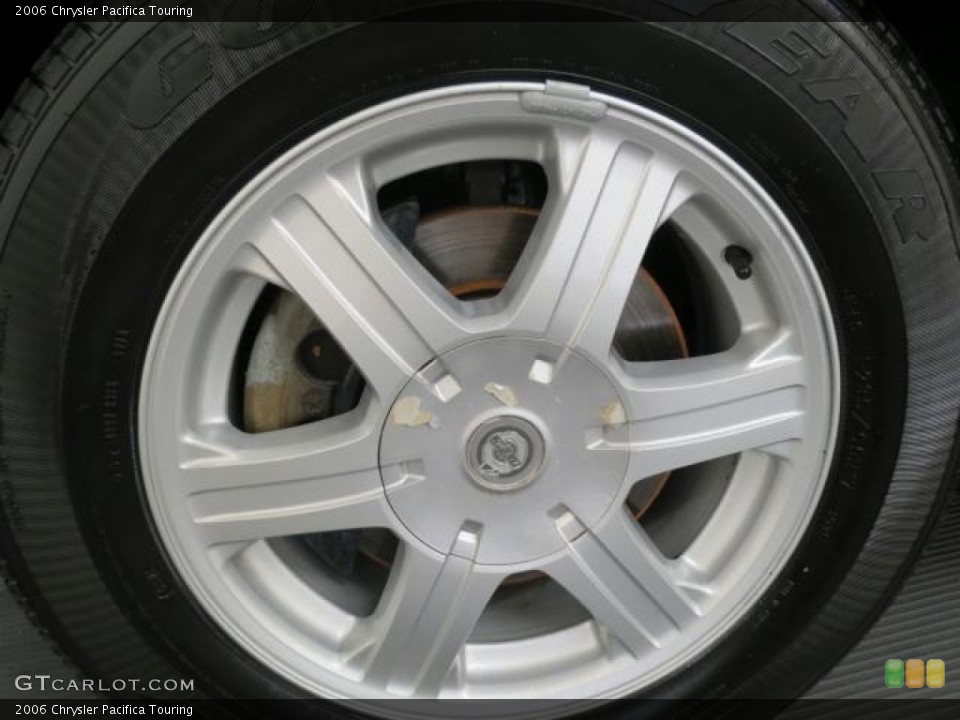 2006 Chrysler Pacifica Touring Wheel and Tire Photo #66142337