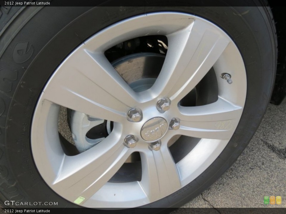 2012 Jeep Patriot Latitude Wheel and Tire Photo #66208438