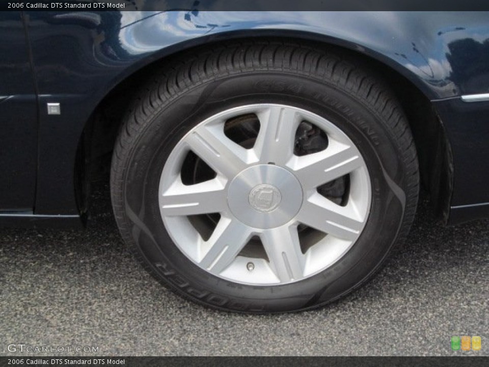 2006 Cadillac DTS  Wheel and Tire Photo #66250894