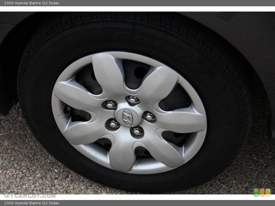 2009 Hyundai Elantra GLS Sedan Wheel and Tire Photo #66338564