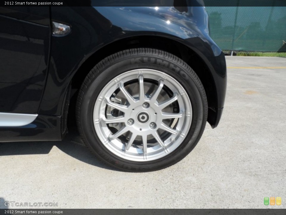 2012 Smart fortwo Wheels and Tires