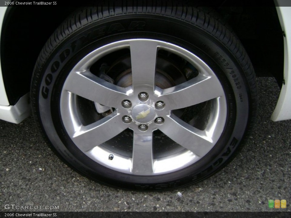 2006 Chevrolet TrailBlazer SS Wheel and Tire Photo #66450597