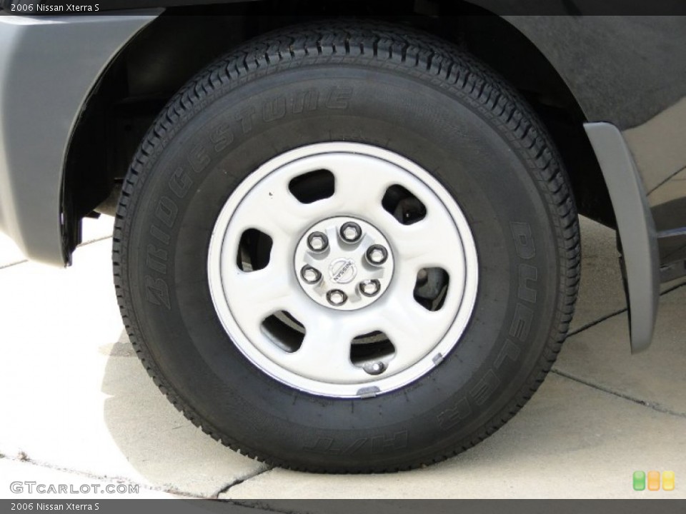 2006 Nissan Xterra S Wheel and Tire Photo #66466377