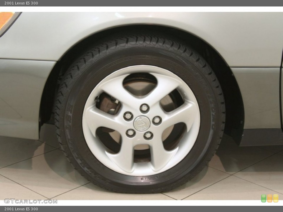 2001 Lexus ES 300 Wheel and Tire Photo #66471543