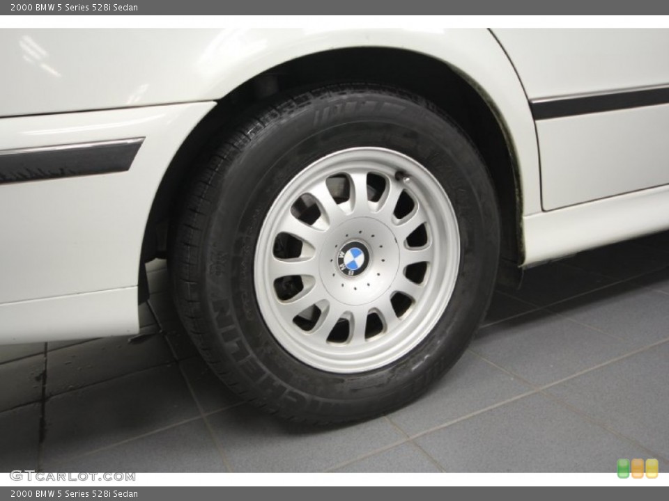 2000 BMW 5 Series 528i Sedan Wheel and Tire Photo #66502659