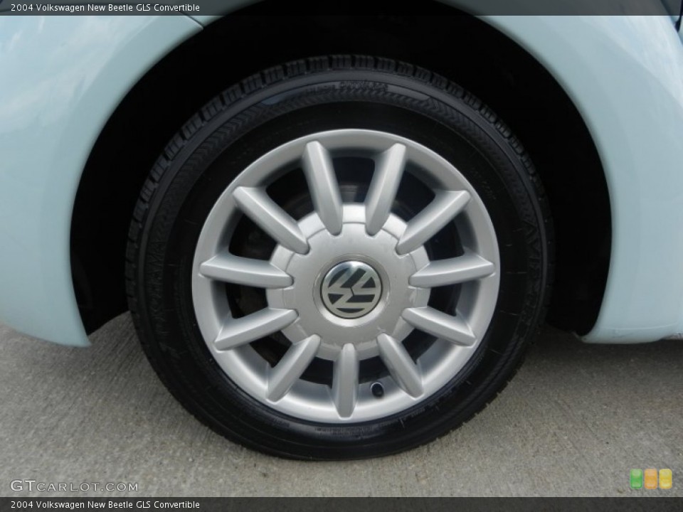 2004 Volkswagen New Beetle GLS Convertible Wheel and Tire Photo #66548187