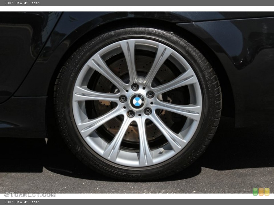 2007 BMW M5 Sedan Wheel and Tire Photo #66553306