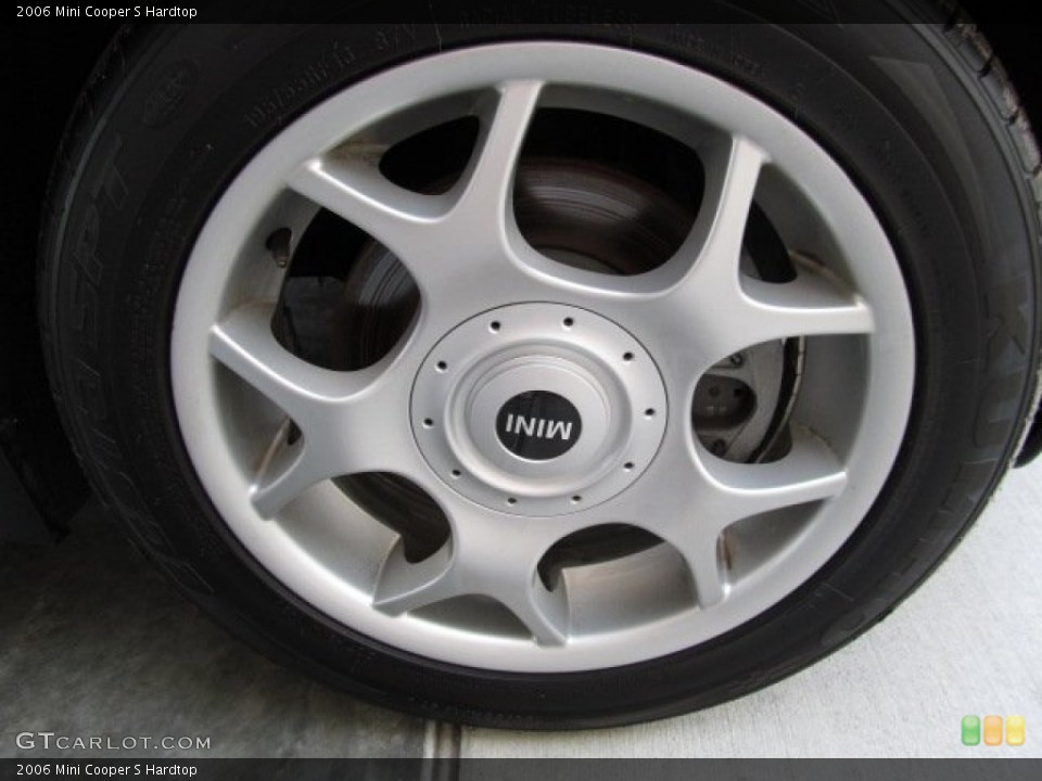 2006 Mini Cooper S Hardtop Wheel and Tire Photo #66609954