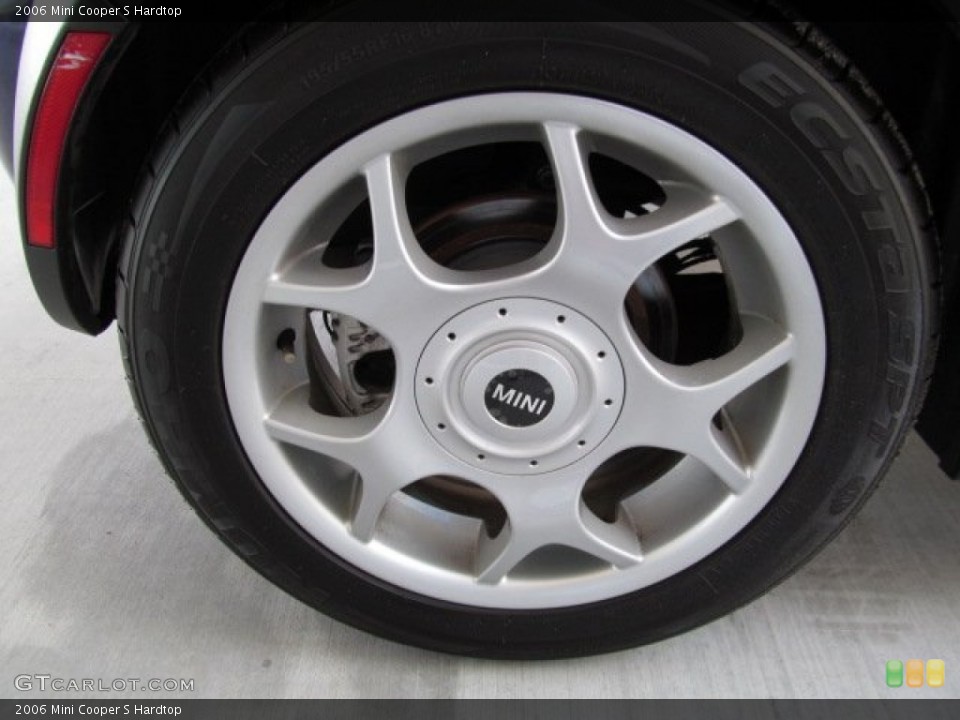 2006 Mini Cooper S Hardtop Wheel and Tire Photo #66609960