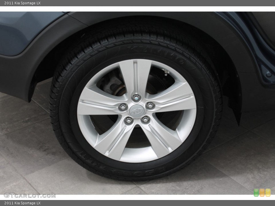 2011 Kia Sportage LX Wheel and Tire Photo #66642812