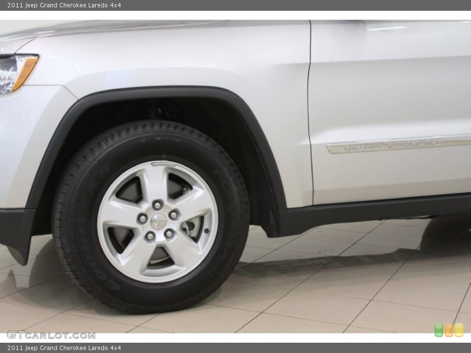 2011 Jeep Grand Cherokee Wheels and Tires