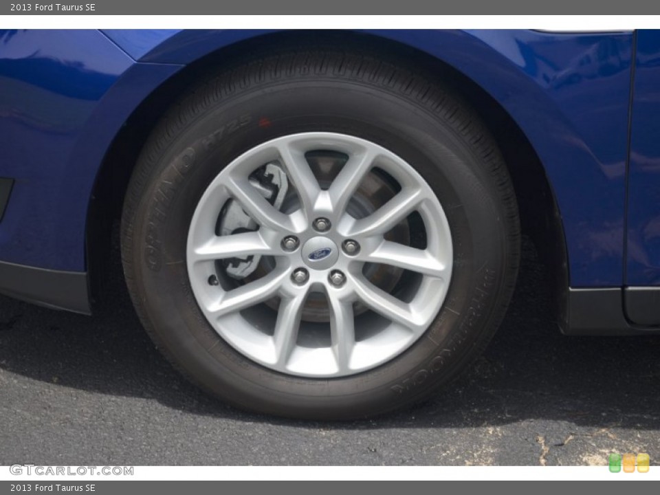 2013 Ford Taurus SE Wheel and Tire Photo #66673916