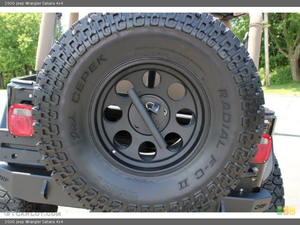 2000 Jeep Wrangler Custom Wheel and Tire Photo #66764593