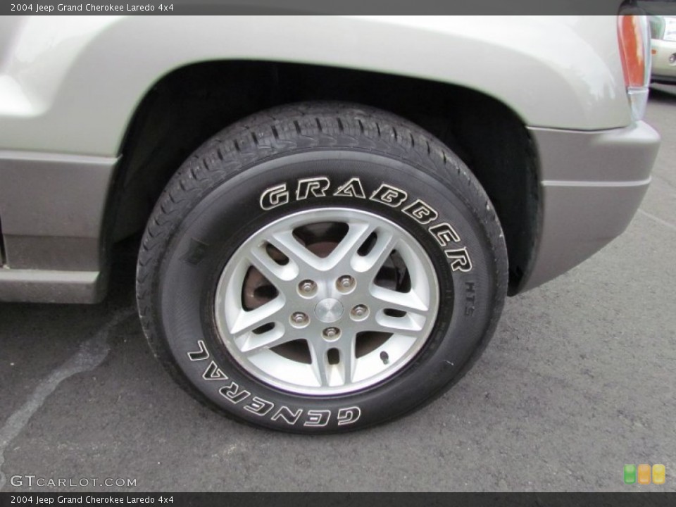 2004 Jeep Grand Cherokee Laredo 4x4 Wheel and Tire Photo #66833804