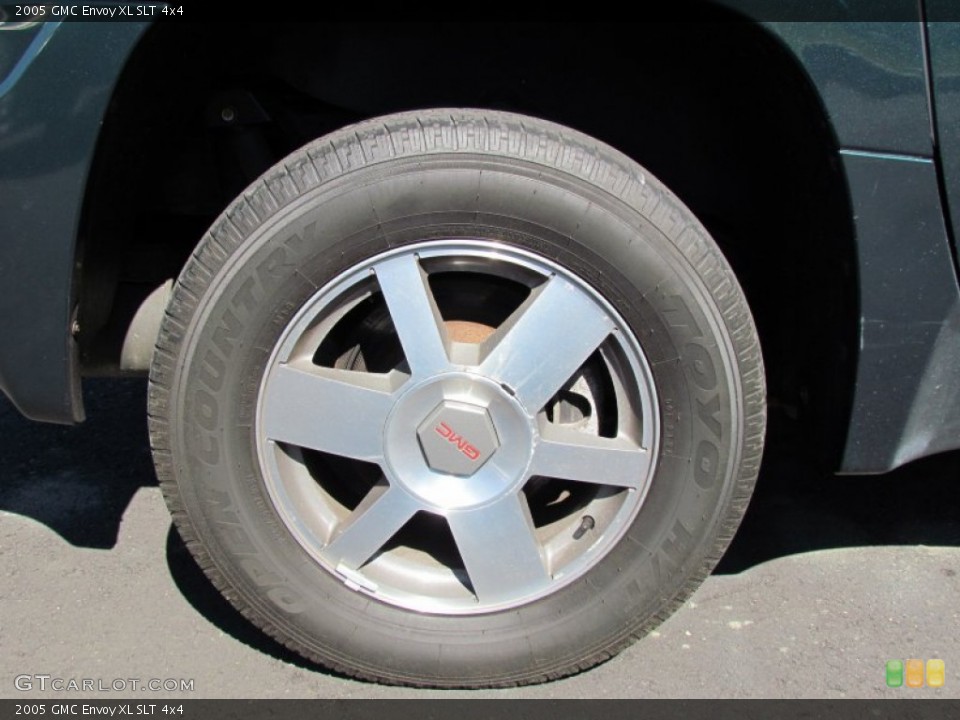 2005 GMC Envoy XL SLT 4x4 Wheel and Tire Photo #66836750