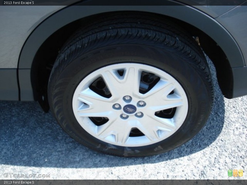 2013 Ford Escape S Wheel and Tire Photo #66839552