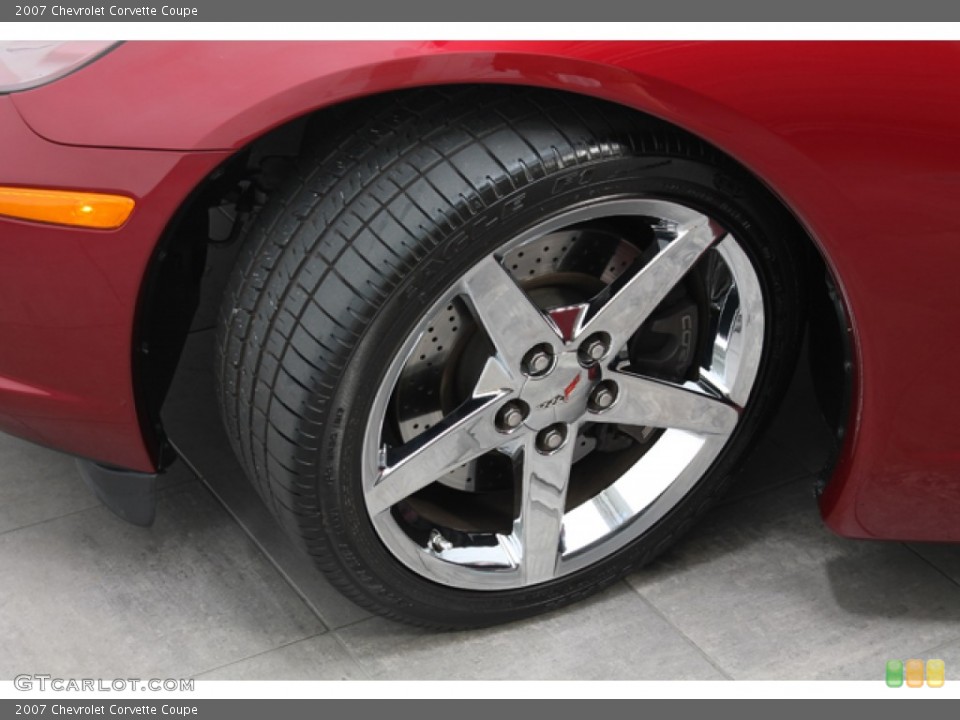 2007 Chevrolet Corvette Coupe Wheel and Tire Photo #66918310