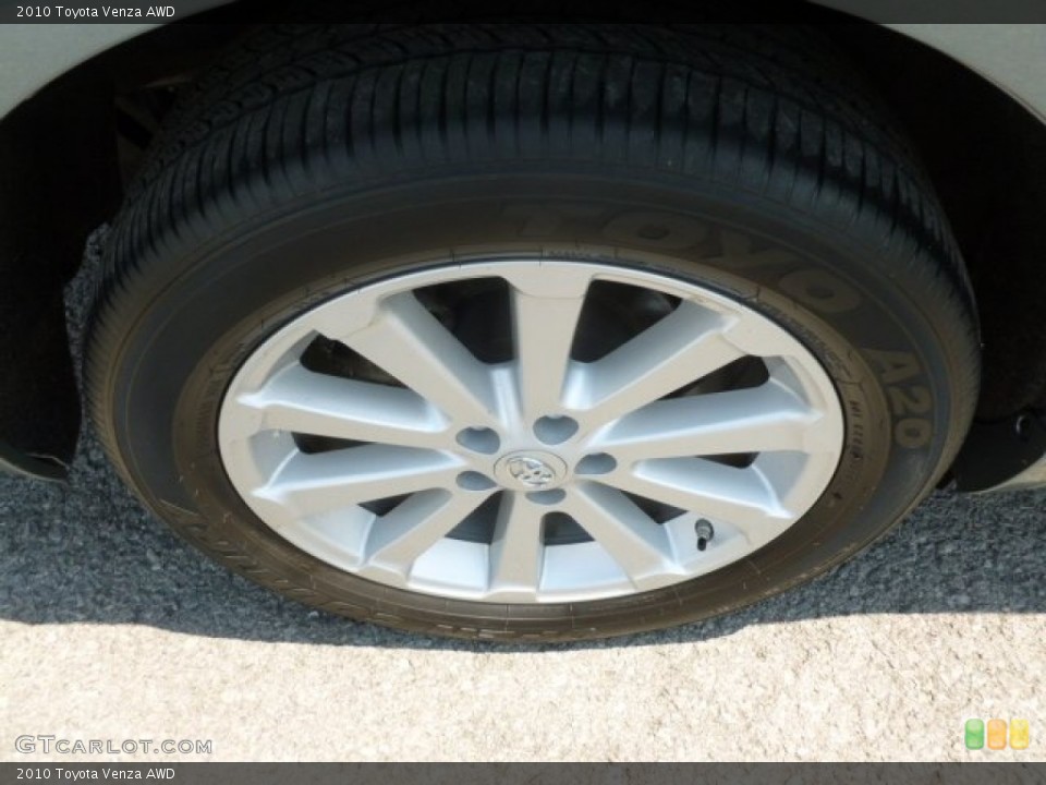 2010 Toyota Venza Wheels and Tires