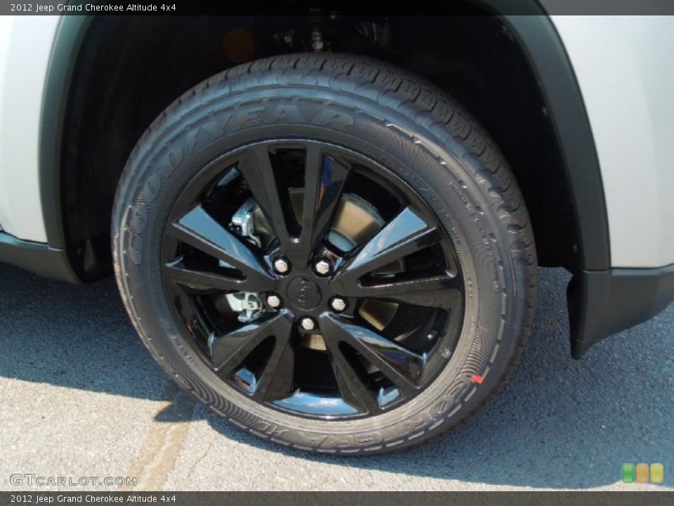2012 Jeep Grand Cherokee Altitude 4x4 Wheel and Tire Photo #67005154