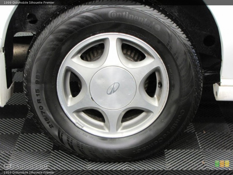 1999 Oldsmobile Silhouette Wheels and Tires