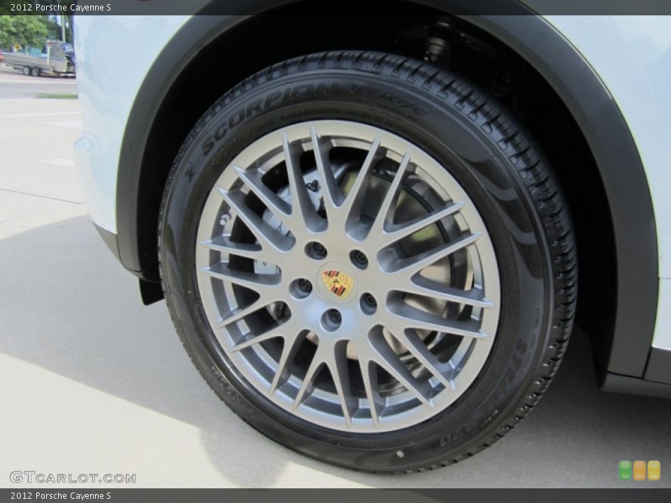 2012 Porsche Cayenne S Wheel and Tire Photo #67021797
