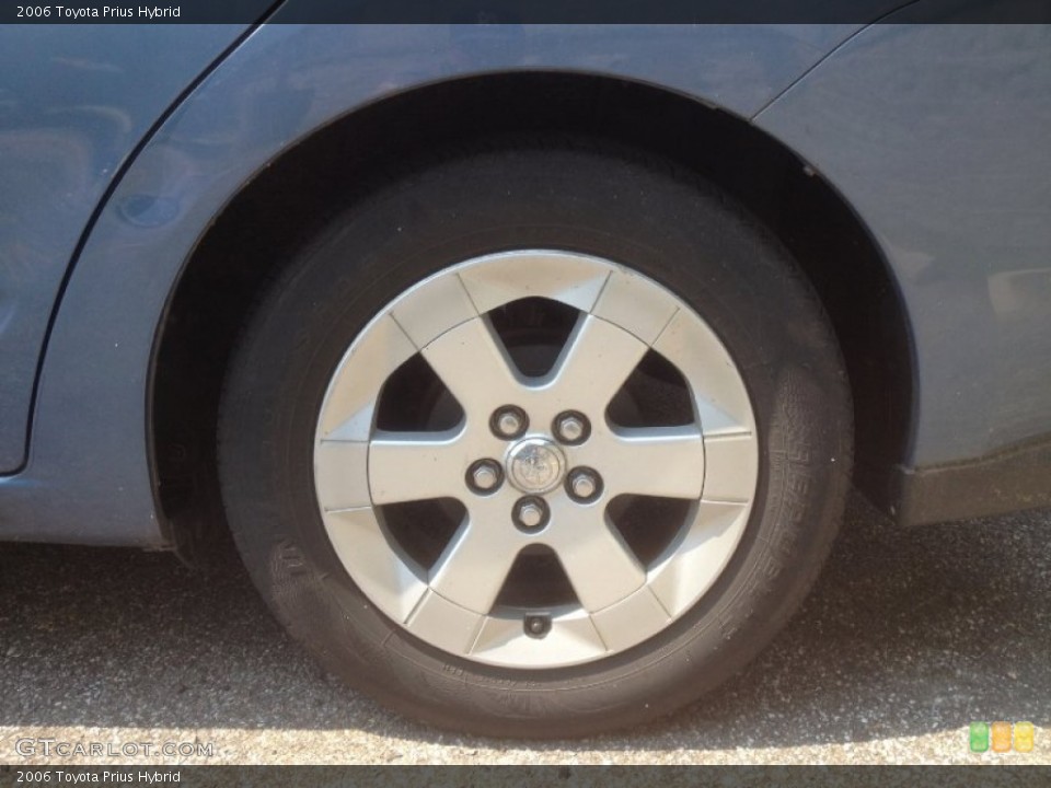 2006 Toyota Prius Wheels and Tires