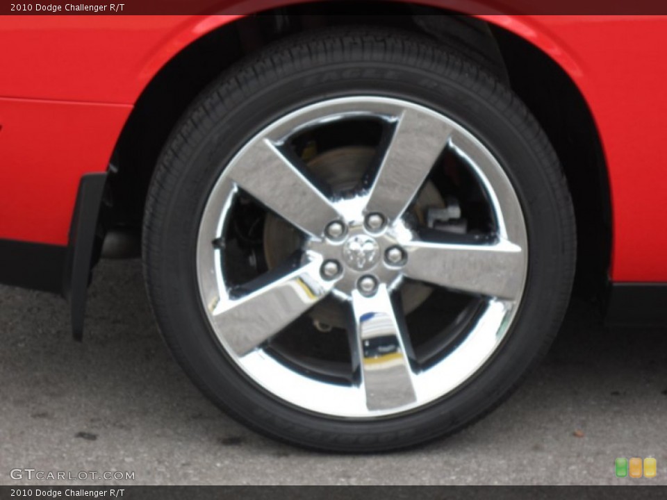 2010 Dodge Challenger R/T Wheel and Tire Photo #67082035