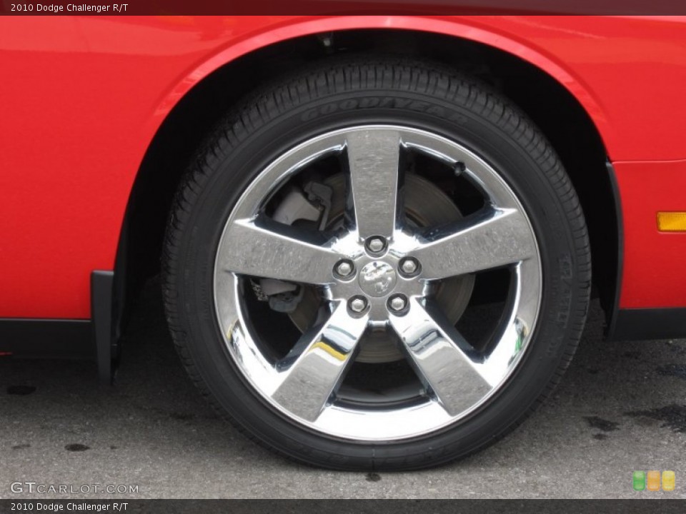 2010 Dodge Challenger R/T Wheel and Tire Photo #67082044