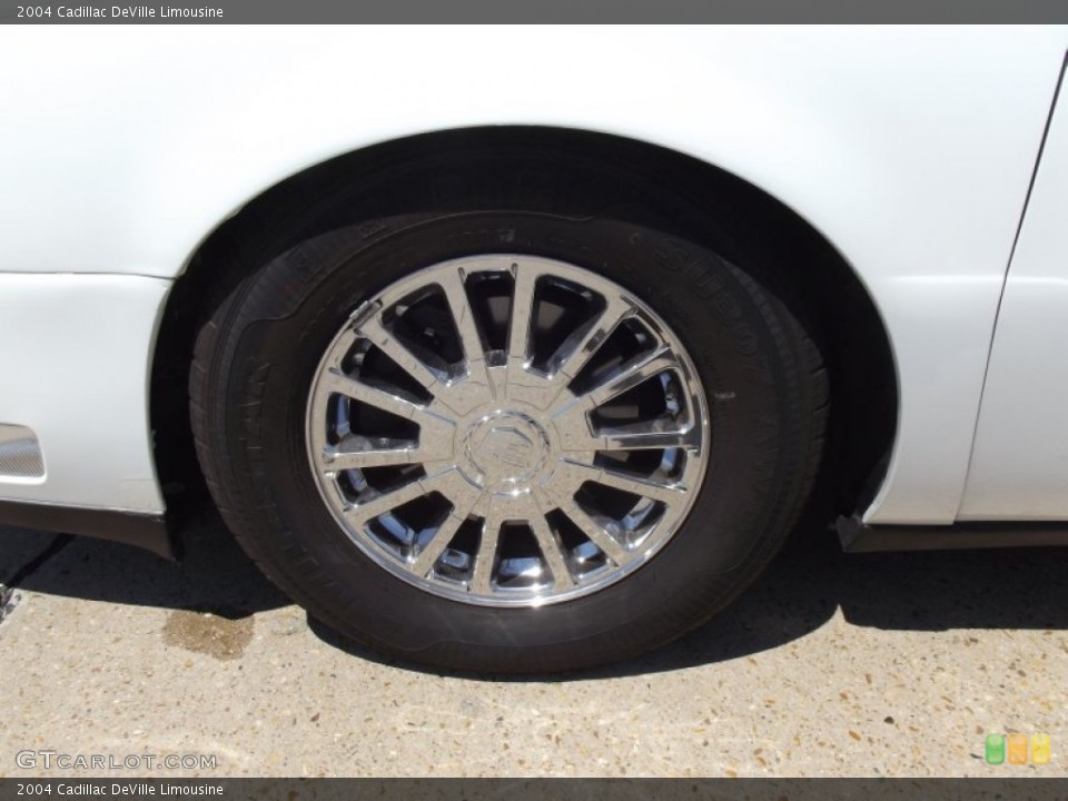 2004 Cadillac DeVille Limousine Wheel and Tire Photo #67086928