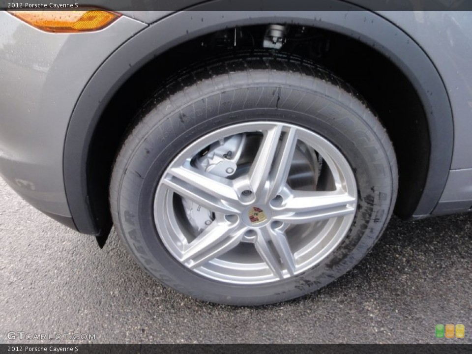 2012 Porsche Cayenne S Wheel and Tire Photo #67126379