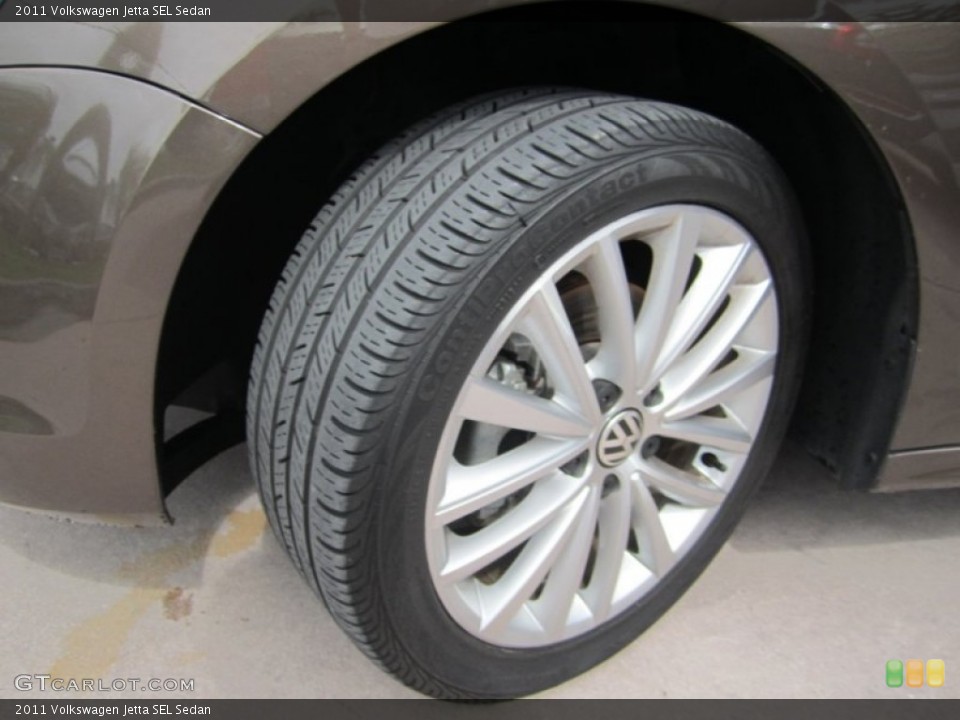 2011 Volkswagen Jetta SEL Sedan Wheel and Tire Photo #67172312