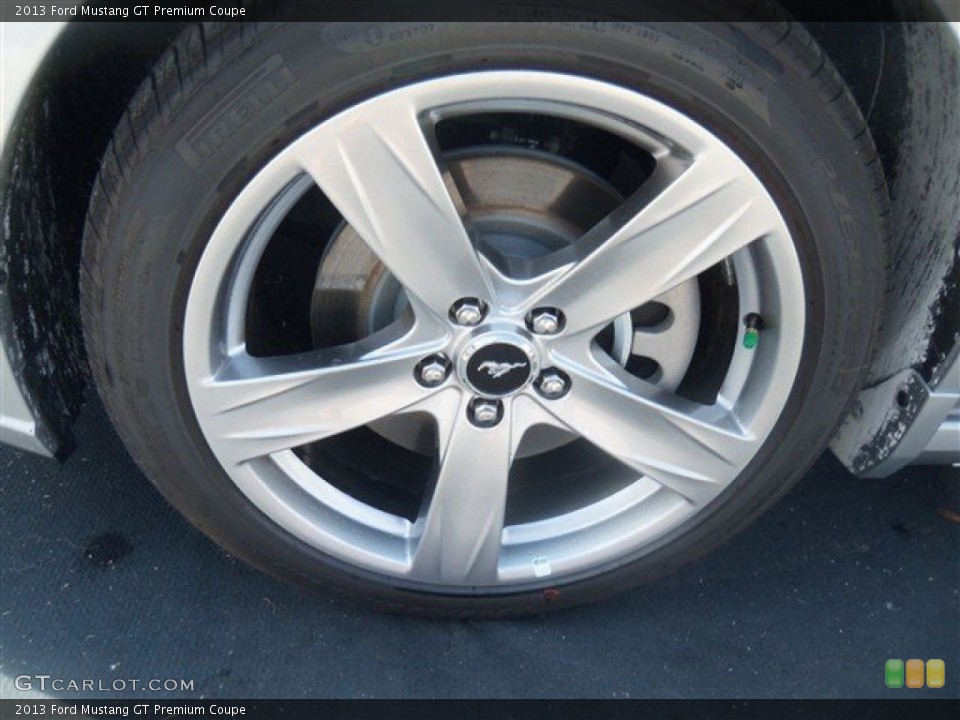 2013 Ford Mustang GT Premium Coupe Wheel and Tire Photo #67431213