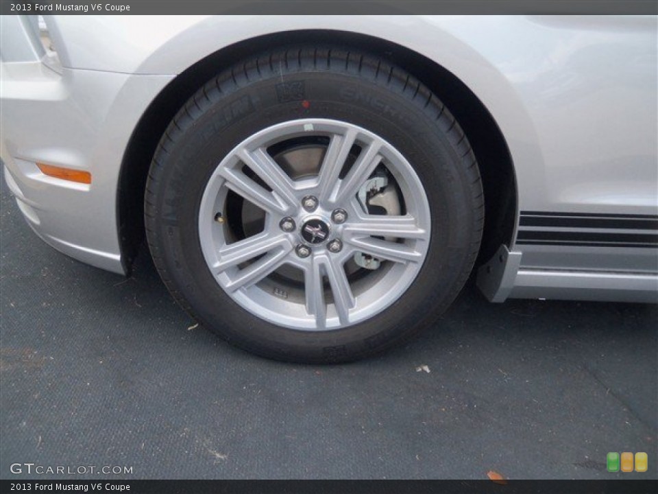 2013 Ford Mustang V6 Coupe Wheel and Tire Photo #67431747