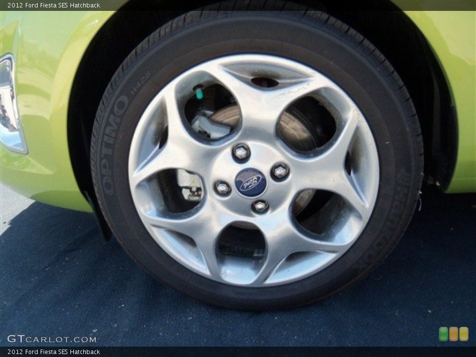 2012 Ford Fiesta SES Hatchback Wheel and Tire Photo #67450412