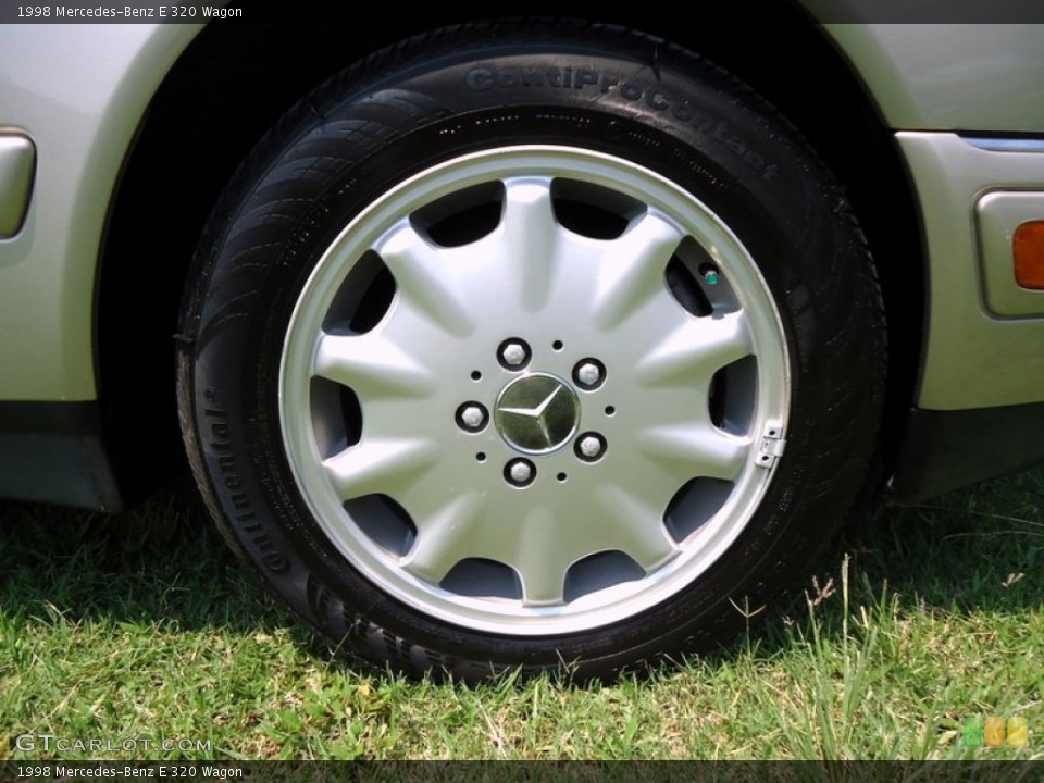 1998 Mercedes-Benz E 320 Wagon Wheel and Tire Photo #67463821