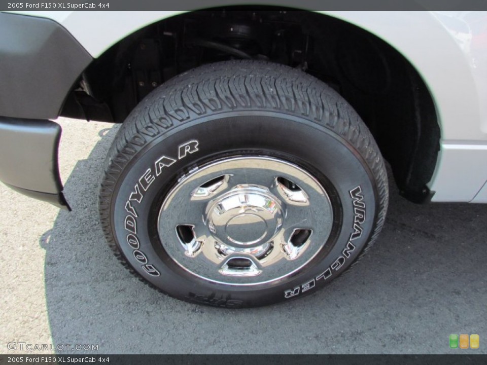 2005 Ford F150 XL SuperCab 4x4 Wheel and Tire Photo #67494953