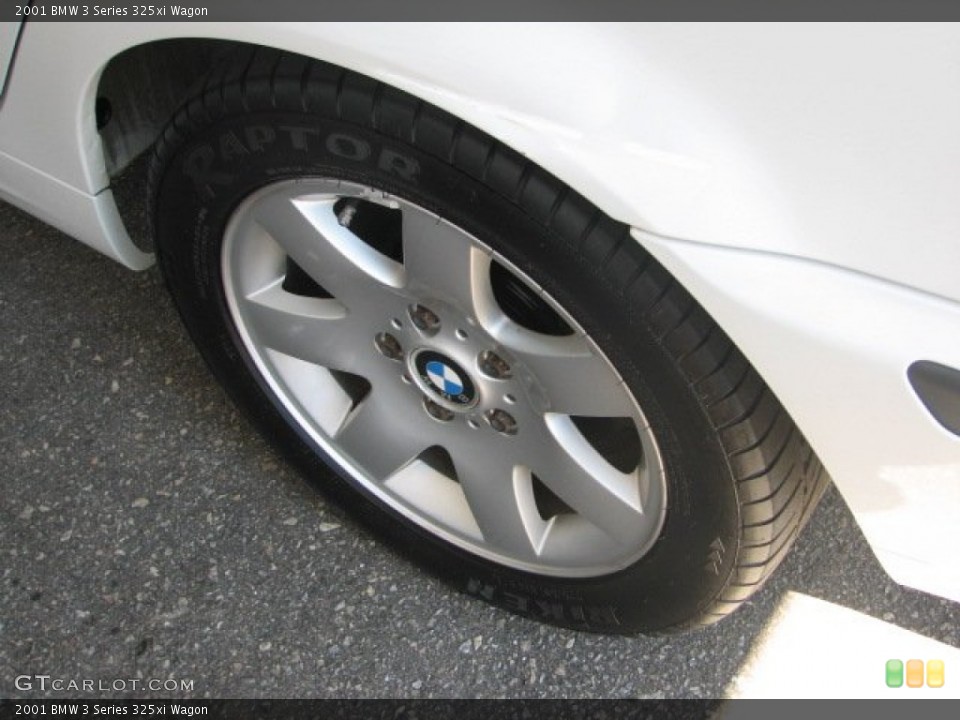 2001 BMW 3 Series 325xi Wagon Wheel and Tire Photo #67525622