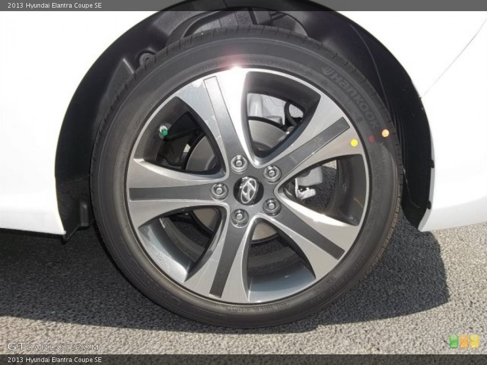 2013 Hyundai Elantra Coupe SE Wheel and Tire Photo #67566883