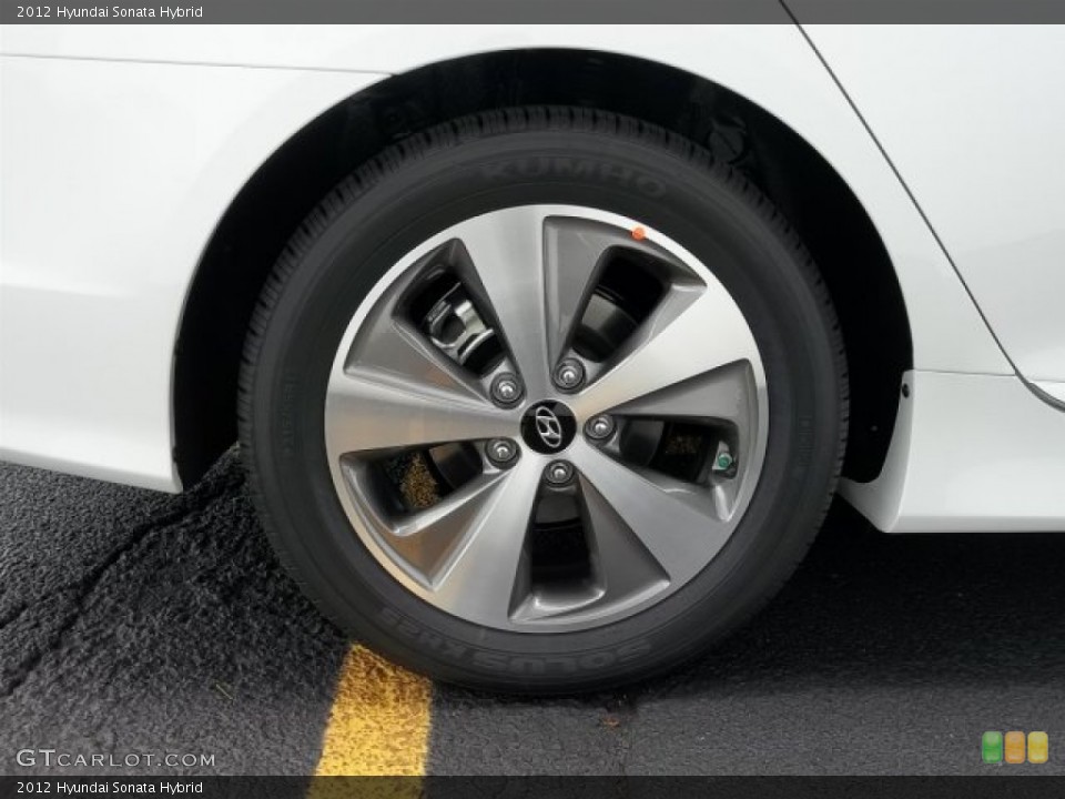 2012 Hyundai Sonata Hybrid Wheel and Tire Photo #67567135
