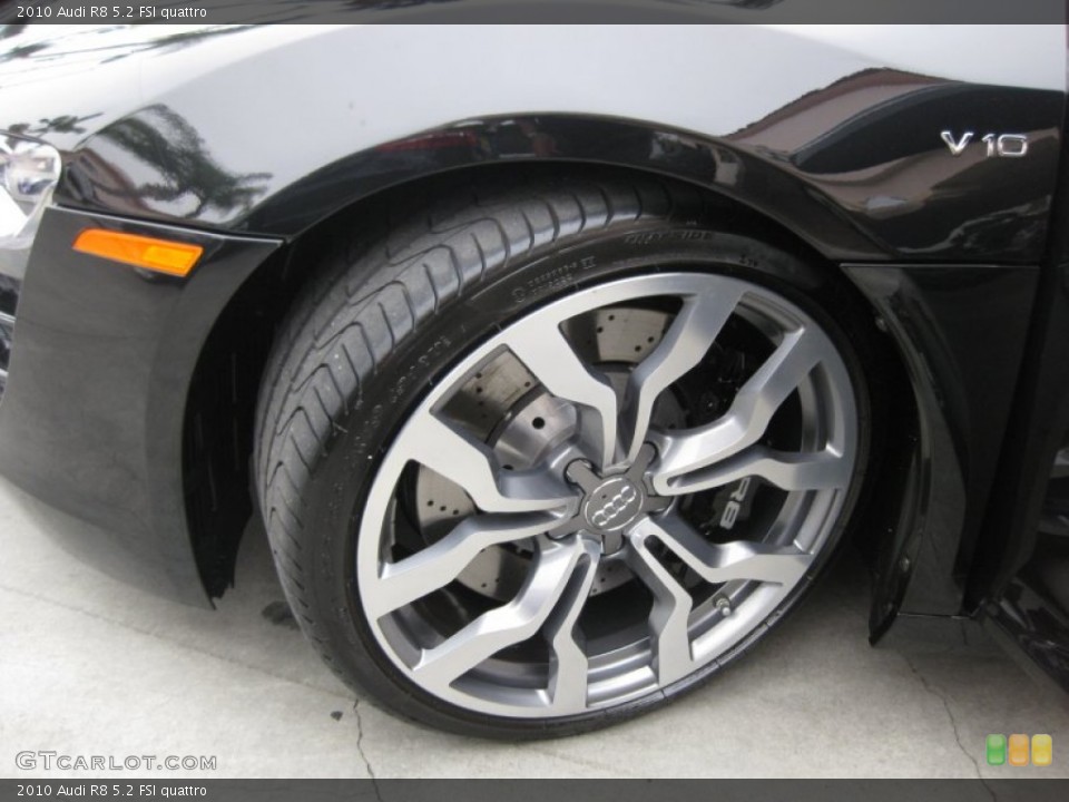 2010 Audi R8 5.2 FSI quattro Wheel and Tire Photo #67636290
