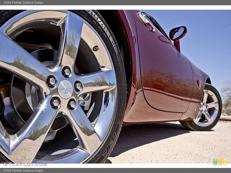 2009 Pontiac Solstice Wheels and Tires