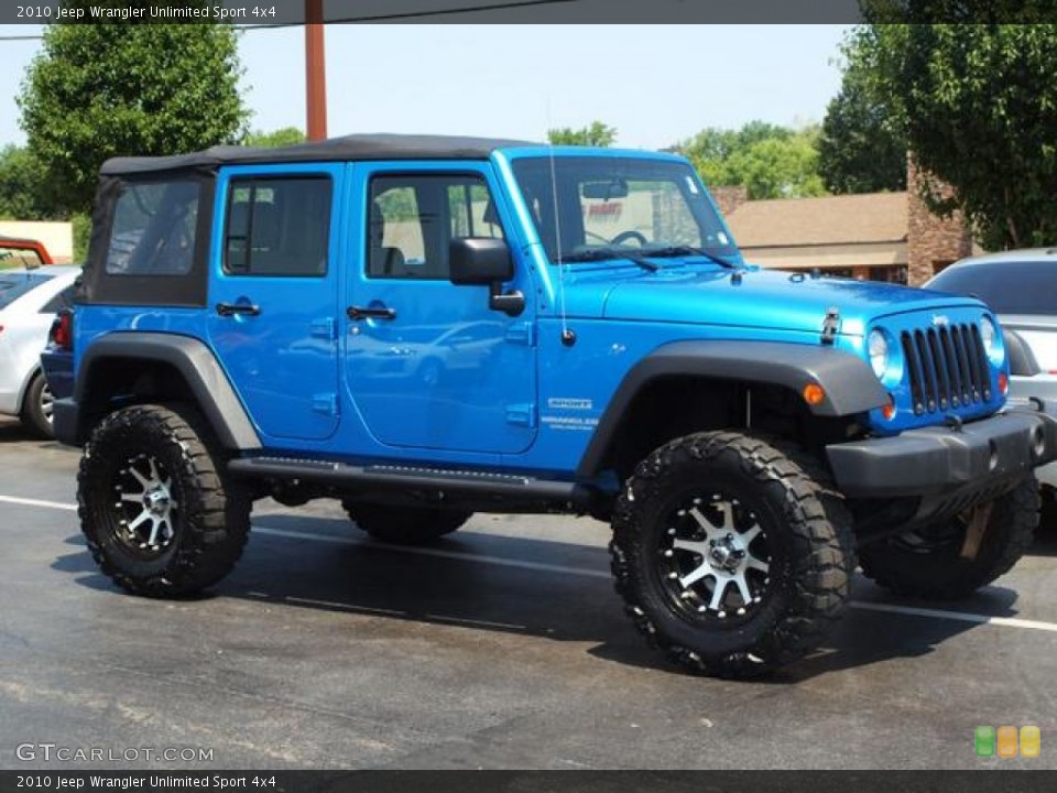 2010 Jeep Wrangler Unlimited Custom Wheel and Tire Photo #67674451