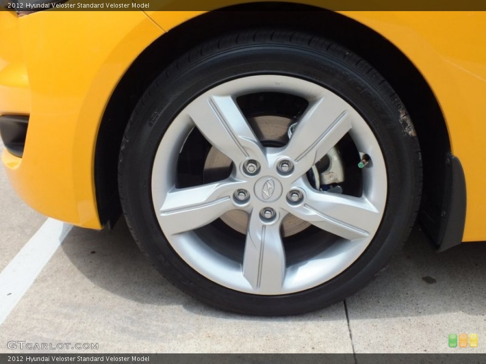 2012 Hyundai Veloster  Wheel and Tire Photo #67752077