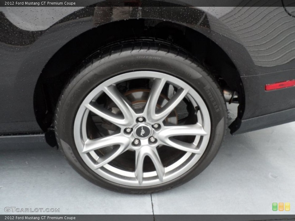 2012 Ford Mustang GT Premium Coupe Wheel and Tire Photo #67805256