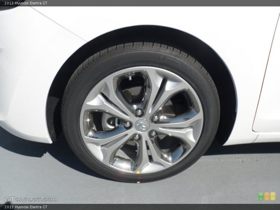 2013 Hyundai Elantra GT Wheel and Tire Photo #67810950