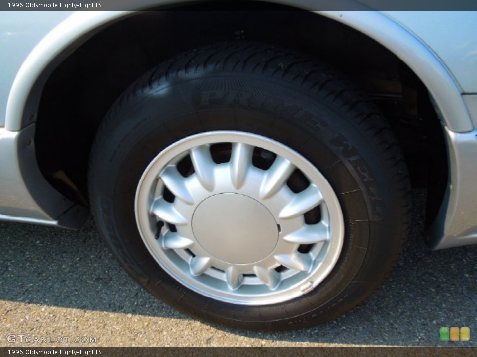 1996 Oldsmobile Eighty-Eight LS Wheel and Tire Photo #67839888