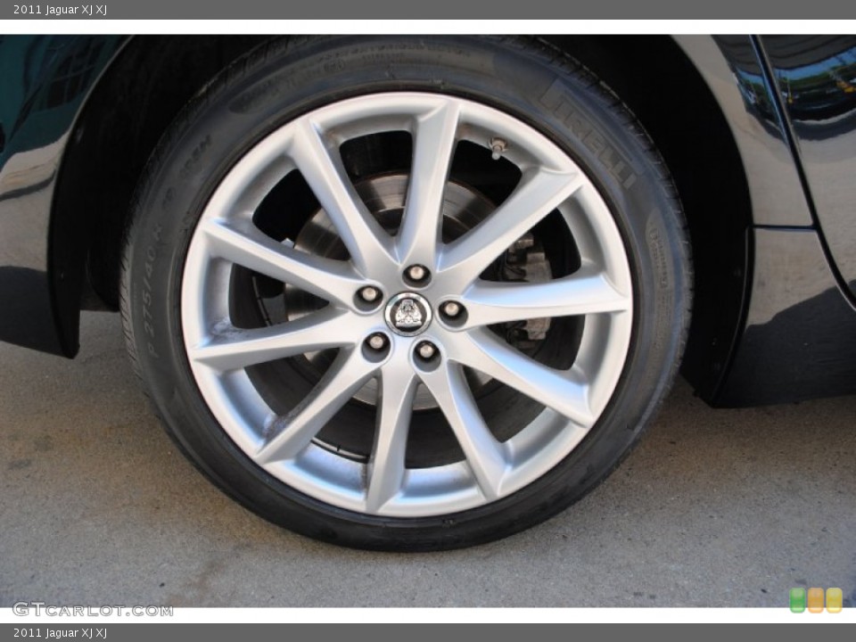 2011 Jaguar XJ Wheels and Tires